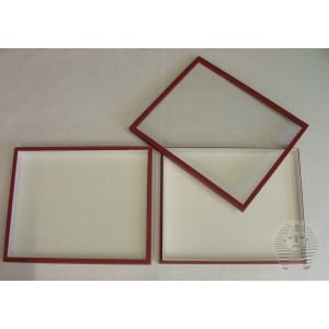 https://www.entosphinx.cz/1035-3040-thickbox/407-boite-entomologique-verre-40x50x65-cm-rouge.jpg