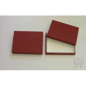 https://www.entosphinx.cz/1041-3071-thickbox/57-boite-entomologique-30x40x54-cm-sans-tapissage-de-fond-pour-systeme-unit-classique-couvercle-plein-rouge.jpg