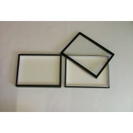05.20 - Box with glass lid 19.5x26x5.4 cm - black