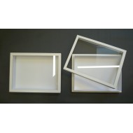 05.32 - Box with glass lid 26x39x5.4 cm - white